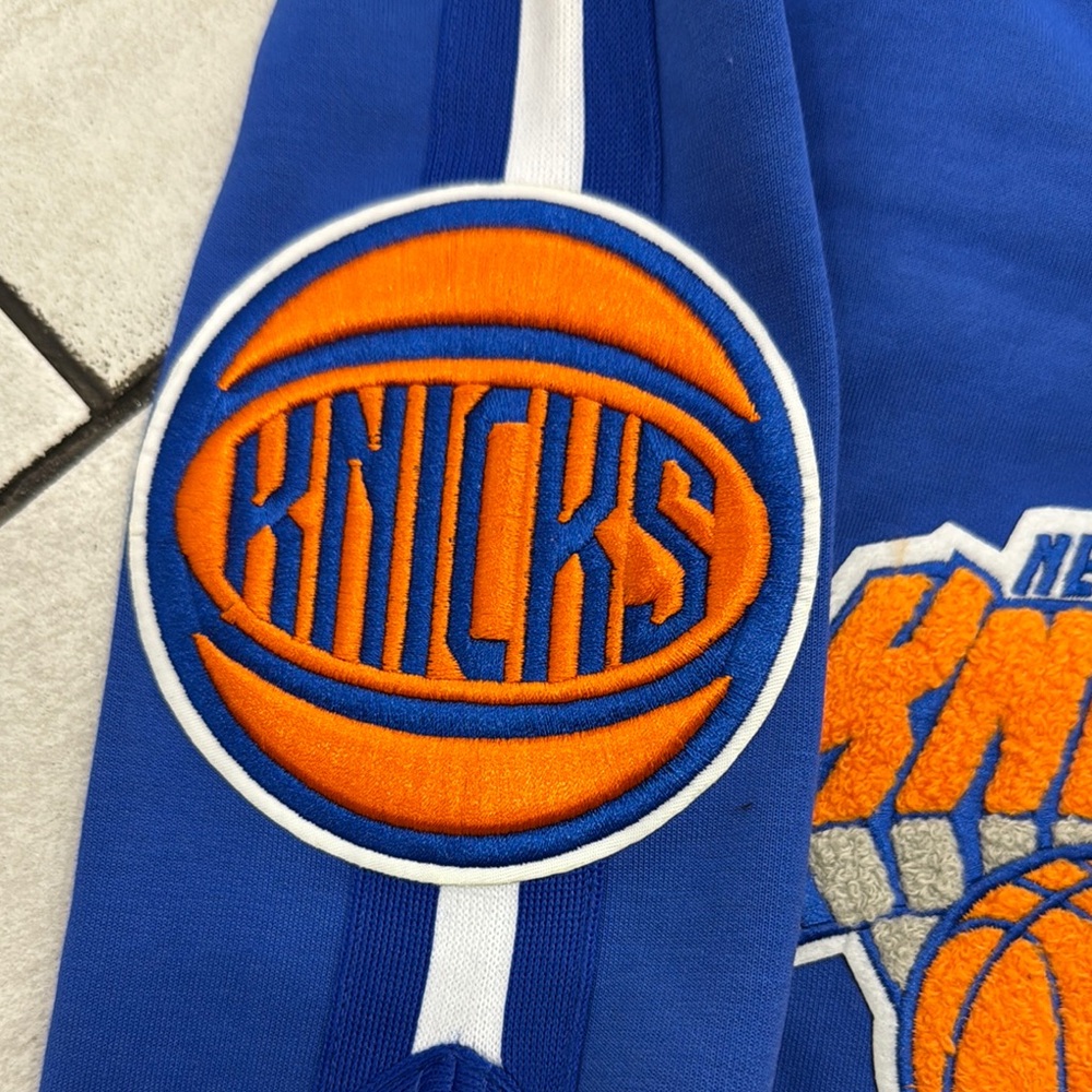 Pro Standard Authentic Blue New York Knicks Men's Shorts - Picture 8 of 9